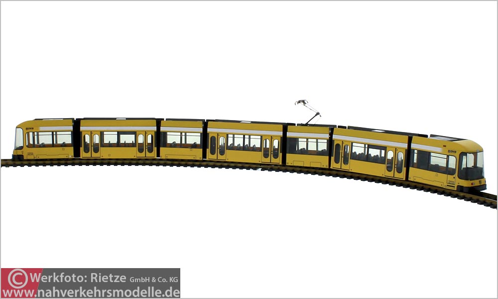 Rietze Linie 8 Straßenbahnmodell Artikel s t r a 01034 Siemens Combino Dresdner Verkehrsbetriebe A G D V B